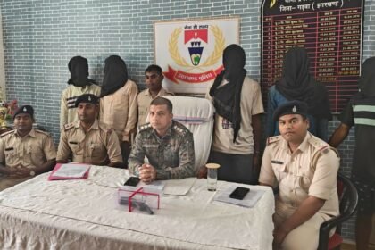 Five bike thieves arrested with country-made pistol