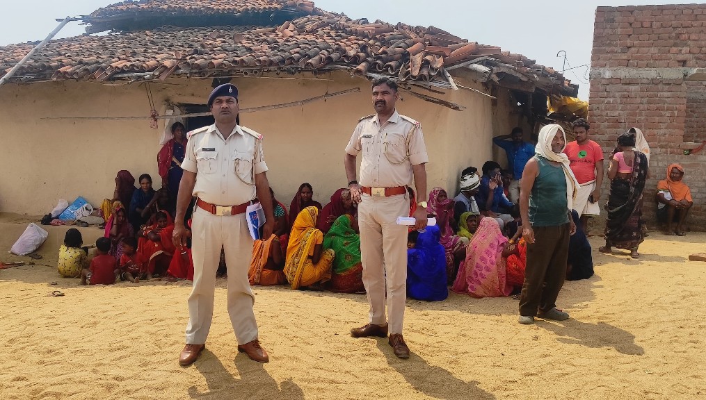The husband strangled his wife to death