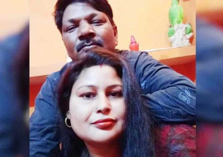 Love Story : सास-दामाद के बाद अब समधी-समधन फरार, पति ट्रक ड्राइवर… Love Story : सास-दामाद के बाद अब समधी-समधन फरार, पति ट्रक ड्राइवर…