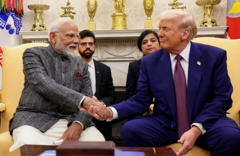भारत-अमेरिका ट्रेड डील अगले हफ्ते संभव, व्हाइट हाउस ने भारत को बताया… भारत-अमेरिका ट्रेड डील अगले हफ्ते संभव, व्हाइट हाउस ने भारत को बताया…