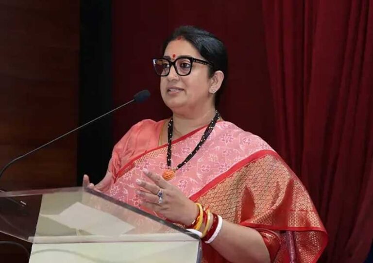 दिल्ली हाईकोर्ट ने स्मृति ईरानी की 10वीं-12वीं की मार्कशीट पर RTI आदेश किया रद्द