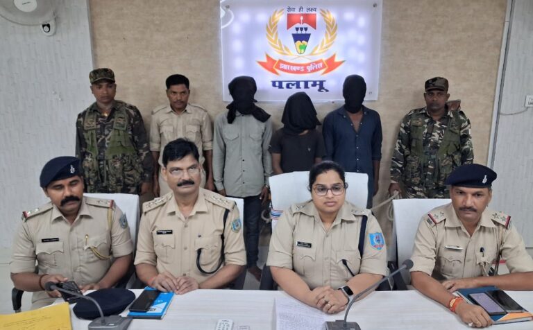 23 दिनों में सुलझा ब्लाइंड केस, कार लूटने के लिए चालक का काटा गला, तीन गिरफ्तार