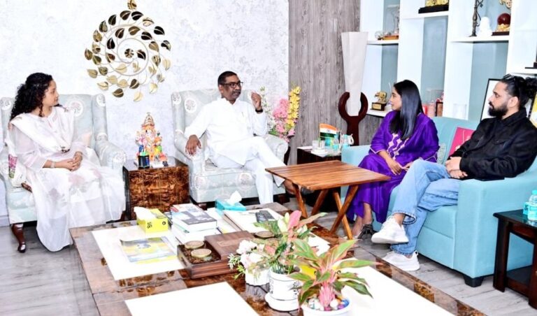 Video : शिल्पा राव और कल्पना सोरेन की जुगलबंदी, गायकी ने बांधा समां, गुनगुनाया ‘टूट जाएगा’…