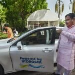 Nitin Gadkari's car Runs Without Petrol or Diesel