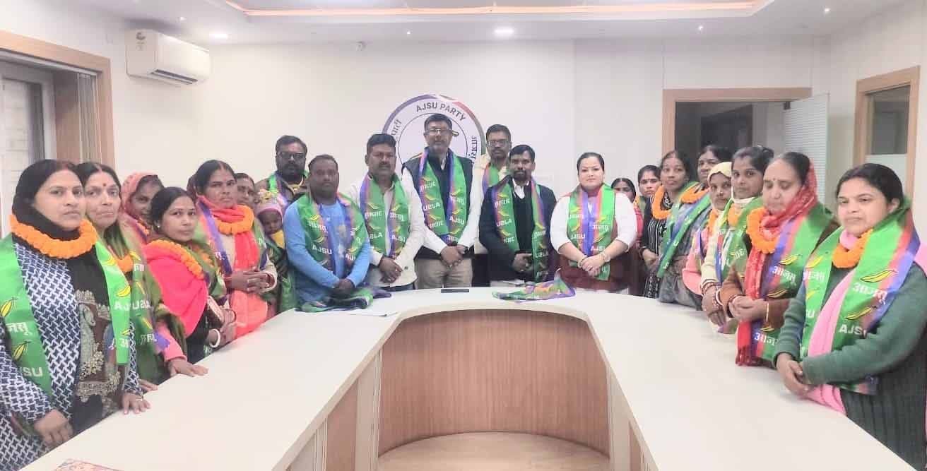 Strong Participation of Women in AJSU Party