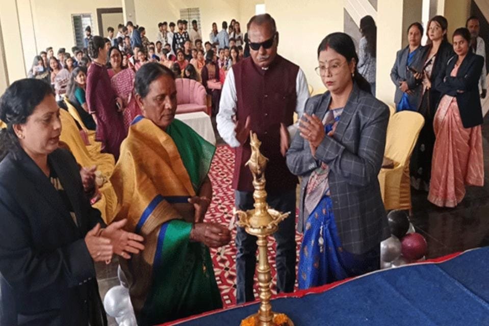 DPS Chakradharpur Farewell Ceremony