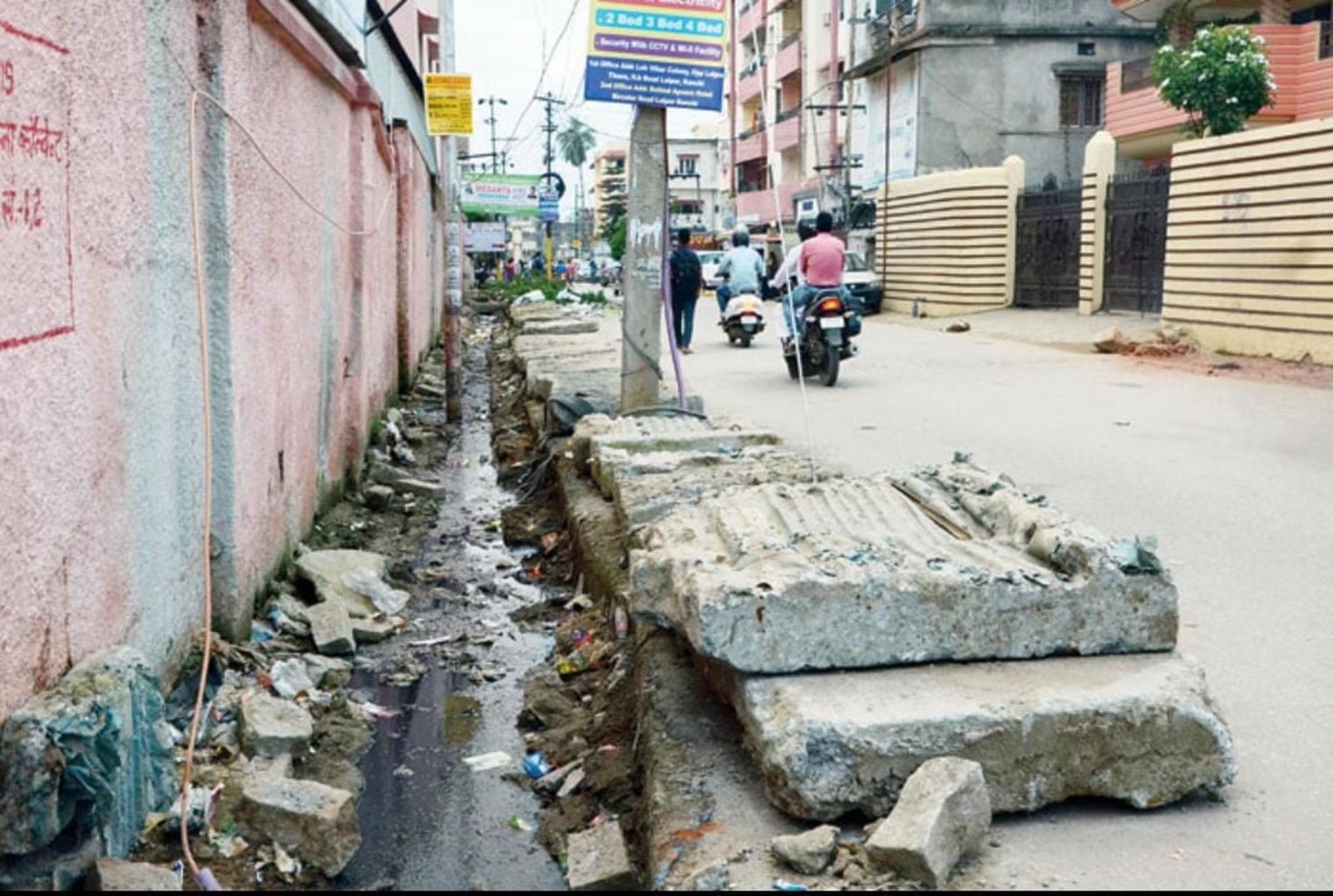 Dirty Drains Increased People's Problems (1)