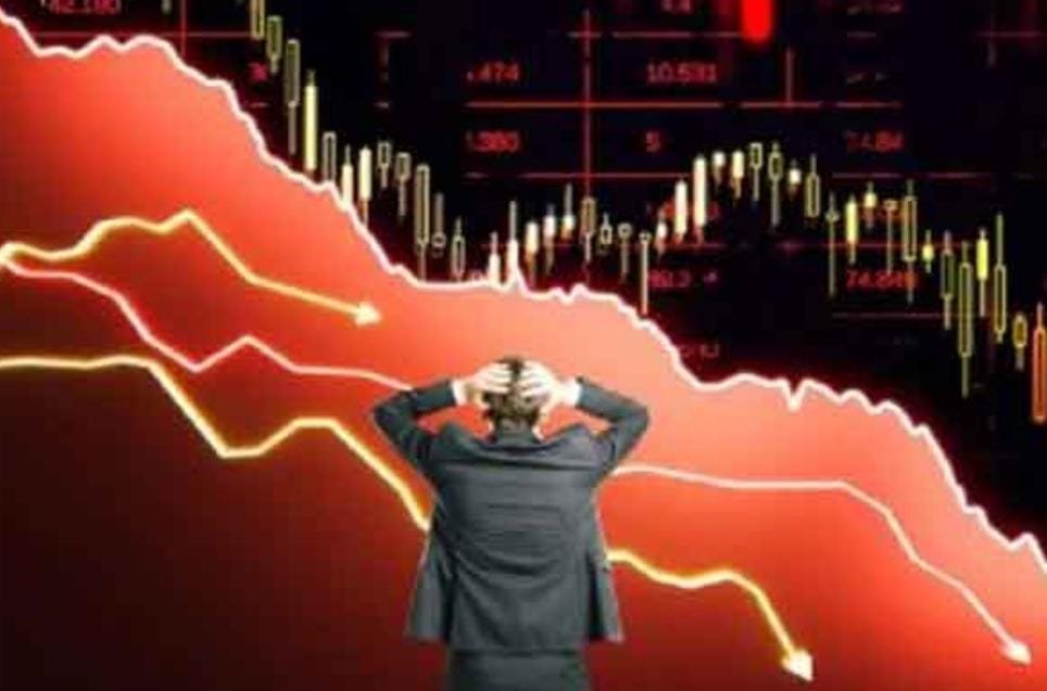 Stock Market Fluctuates After Budget