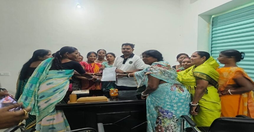 CooksConvenors Association Met MLA Vikas Kumar Munda2 23