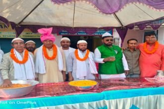 Unique Picture of Ganga-Jamuni culture seen on the Streets of Ranchi