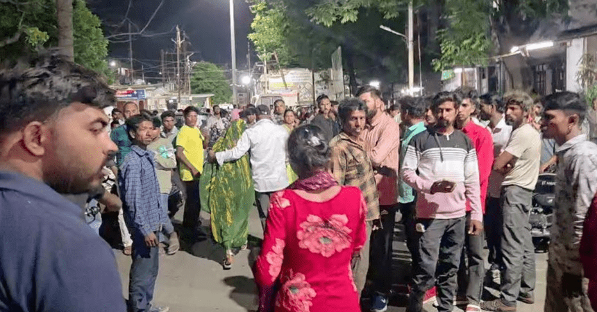 Dhar Accident