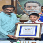 CM Hemant Soren honored young swimmer Ishank Singh