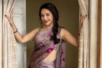 Madhuri Dixit in Maa Behen Movie