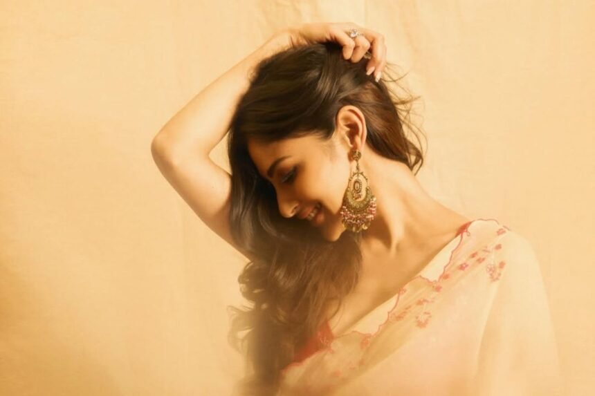 Mouni Roy Golden Saree look goes viral