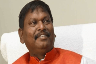 Turamdih Displaced Committee Meets Arjun Munda