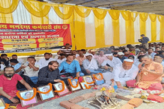 manrega workers protets