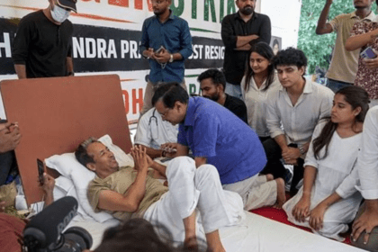 Arvind Kejriwal reaches Jantar Mantar; says, Remove Dharmendra Pradhan, make Sonam Wangchuk the Education Minister.