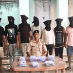 Deoghar police nabbed 7 cyber criminals who duped people by posing as customer care representatives.