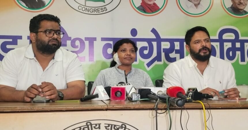 Jantar Mantar Protest, Students Protest, Nutan Kumari, Lathi Charge