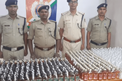 Liquor Smuggling palamu news
