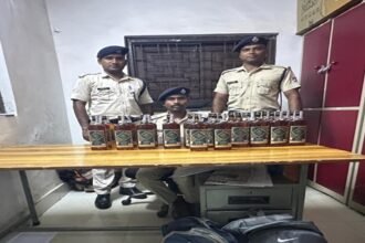 RPF Seizes 32 Bottles of Illicit Liquor