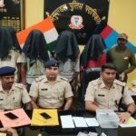 Robbery case solved within four hours; four accused arrested.