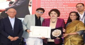 Dr Bharti Kashyap, ISKRS Excellence Award, Eye Specialist