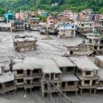 nepal-flood-kailash-pilgrims-saree-rope-21-returned-36-missing