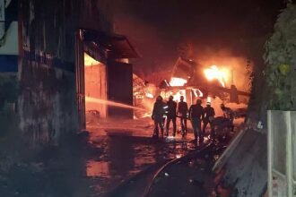 Kolkata fire, Chitpur fire, warehouse fire