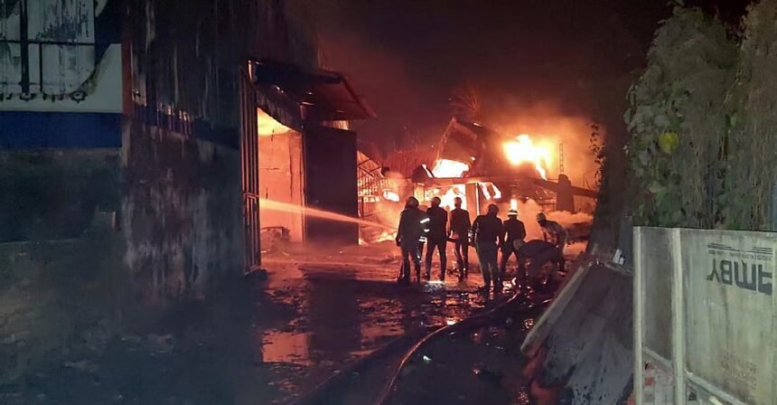 Kolkata fire, Chitpur fire, warehouse fire