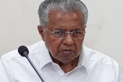Pinarayi Vijayan, Kerala Government