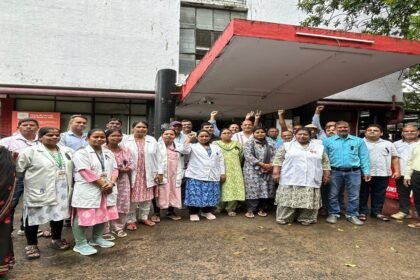 RIMS Employees, Old Pension Scheme OPS, Jharkhand Non-Gazetted Employees Federation, Ashok Kumar Singh Nayan, RIMS Ranchi, Government Employees Jharkhand, 7 Point Demands