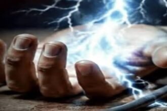 Surat News, Surat Accident, Electric Shock, Workers Death, Industrial
