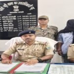 Bokaro News, Jharkhand News, Bhuneswar Turi Arrested, Chatrochatti Police, Bokaro Police, Absconding Warrant Accused, Police Raid, ST 131/2022, Jharkhand Crime News, Shashi Shekhar, Chidri Village, Jharkhand Police Action