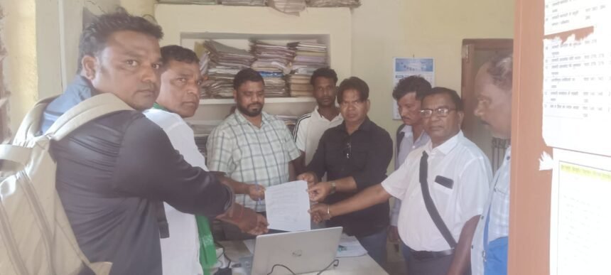 Bundu News, Ranchi News, Labga Ground Bundu, High Tension Power Line Issue, Ranchi Electricity Department, Kaleshwar Munda JMM, Sundar Munda, Local News Jharkhand