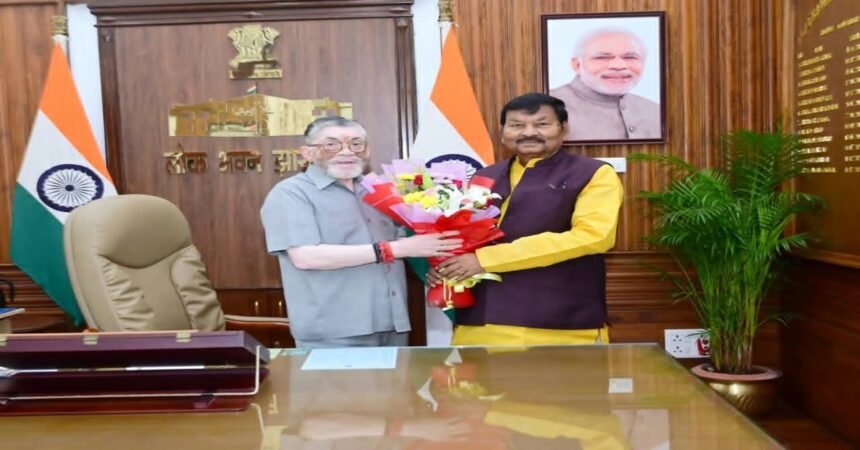Dr Rajaram Mahto, Kurmali Bhasha Parishad, Governor Santosh Kumar Gangwar, Jharkhand News, Dussehra 2026, Vijayadashami Wishes, Ranchi News, Latest News