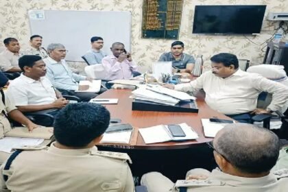 Giridih news, Durga Puja traffic plan, Giridih administration, traffic restriction, heavy vehicles ban, Dhirendra Kumar, Jharkhand news