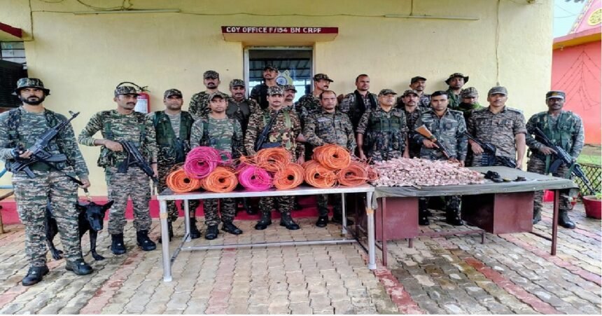 Giridih police, Parasnath hills Naxal operation, CRPF 154 battalion, SP Dr. Bimal Kumar, gelatin sticks recovered, Jharkhand news