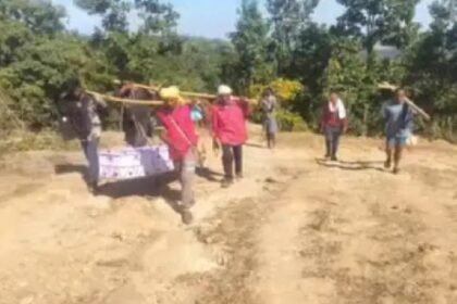Gumla News, Jari Block Gumla, Road Lack in Jharkhand, Gumla Sadar Hospital, Rural Infrastructure Jharkhand, Prerna Dixit