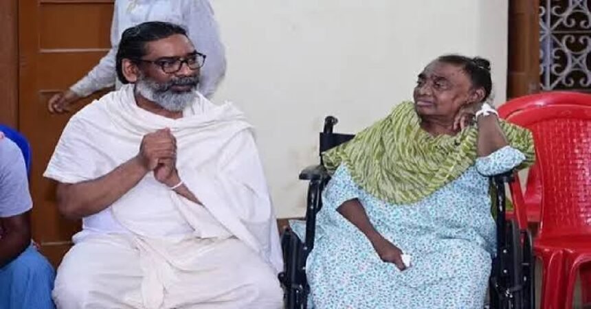 Hemant Soren, Rupi Soren, Shibu Soren, Jharkhand CM, JMM