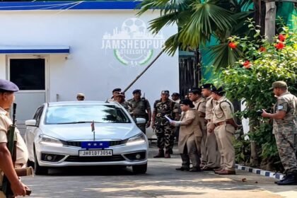 Jamshedpur News, DGP Tadasha Mishra, SSP Ehtesham Waqarib, Jamshedpur Police, Jharkhand Police, Crime News Jharkhand, Canara Bank Robbery, Law and Order Jharkhand