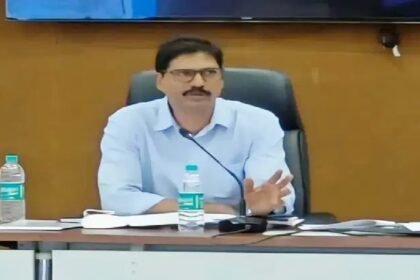 Jharkhand road construction, Principal Secretary Sunil Kumar, land compensation Jharkhand, RANCHI road projects, Road Construction Department Jharkhand