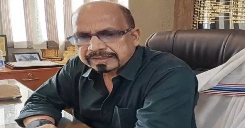 Koderma news, Dr. Anil Kumar, Raj Aryan, civil surgeon Koderma, tribal girl harassment case, police arrest Jharkhand