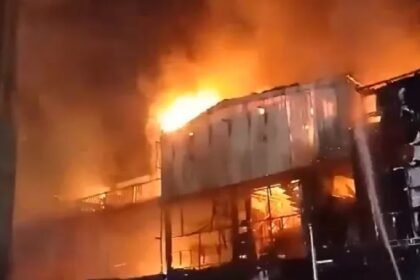 Kolkata News, New Town, Biswa Bangla Gate, Restaurant Fire, Fire Department, West Bengal News, Latest News