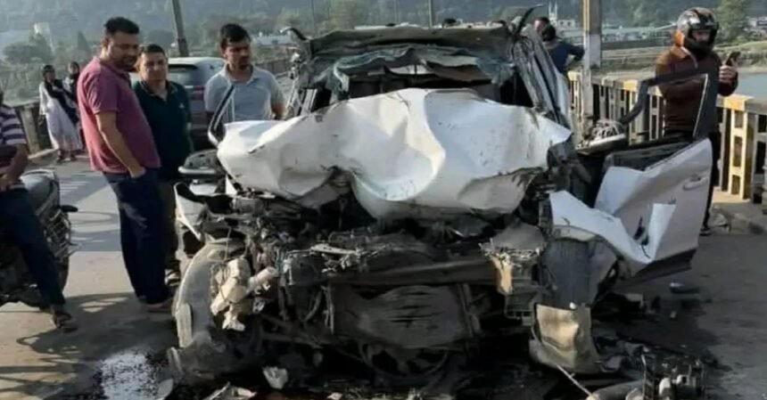 Nahan news, Yamuna bridge accident, Himachal Pradesh news, truck car collision, Paonta Sahib, Sirmaur police, road accident news