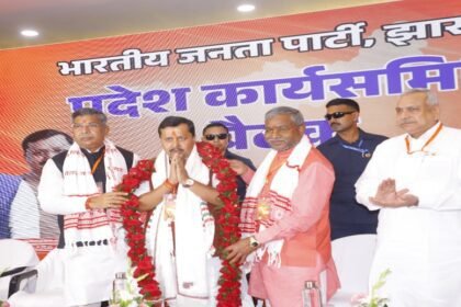 Nitin Navein, BJP national president, Jharkhand BJP, Ranchi meeting, Congress criticism, Rahul Gandhi, Birsa Munda, tribal pride, Narendra Modi