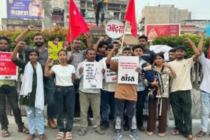 Ranchi Protest, AISA, Electoral Roll SIR, Albert Ekka Chowk, Sainik Market March, CEC Gyanesh Kumar, Voting Rights Controversy, Student Protest Jharkhand, Election Commission, Political Demonstration