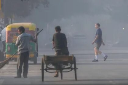 delhi-weather-temperature-drops-after-night-rain-aqi-moderate