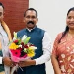 geeta-koda-madhu-koda-attend-odisha-governor-brajmohan-ram-oath-ceremony