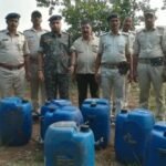 giridih-illegal-liquor-raid-750-liters-deshi-sharab-seized